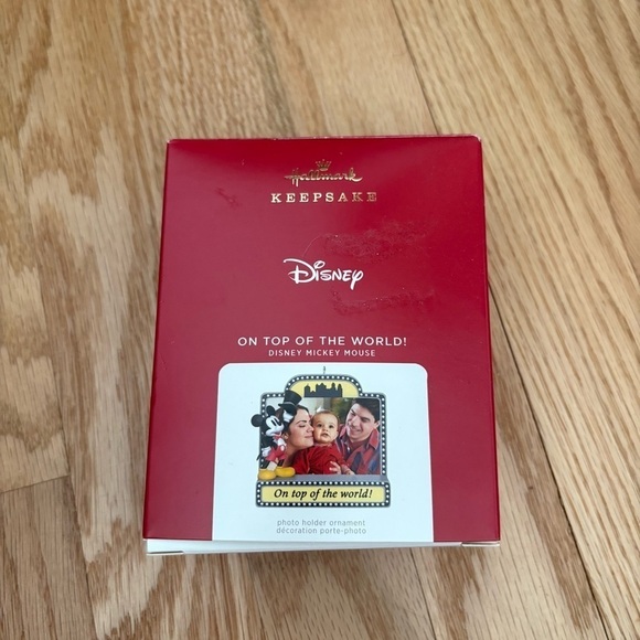 2021 Hallmark ON TOP OF THE WORLD Disney Mickey Mouse Keepsake Ornament - Picture 2 of 7